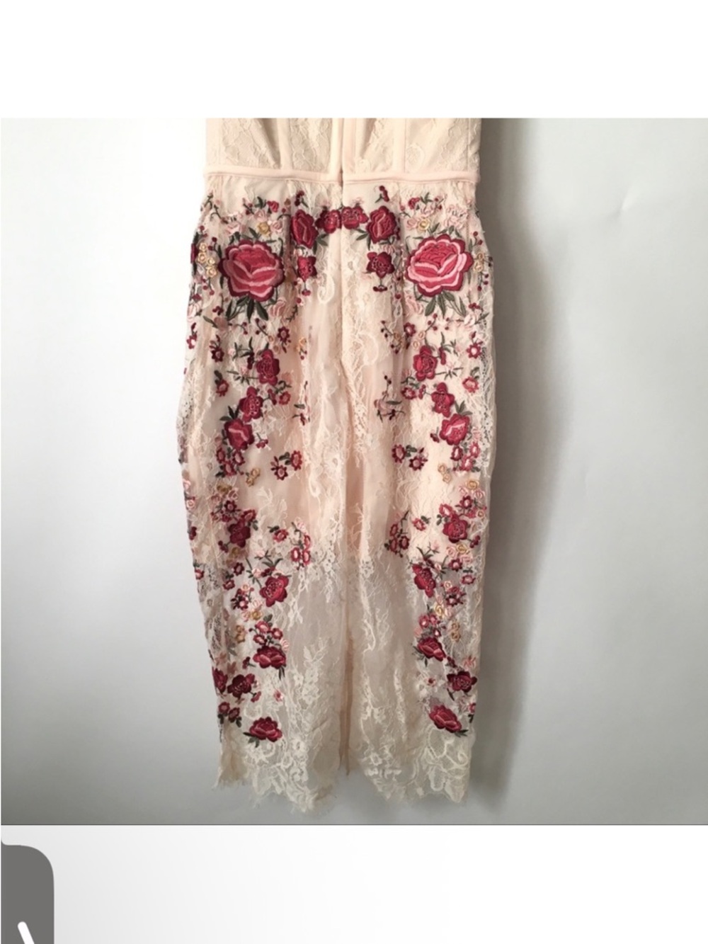 Vintage bebe Maddie Embroidered Midi Dress - Picture 8 of 8